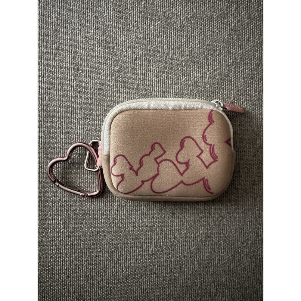 Kodak Digital Camera Case Neoprene Pink With Hearts And Heart Caribeaner